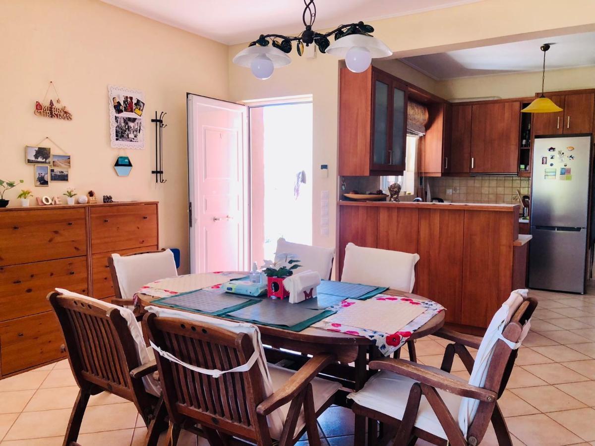 Chloe'S Sunrise Beach House Villa Atena Exterior foto