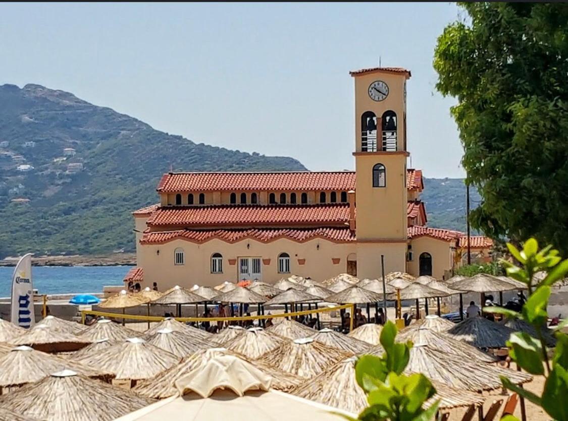 Chloe'S Sunrise Beach House Villa Atena Exterior foto